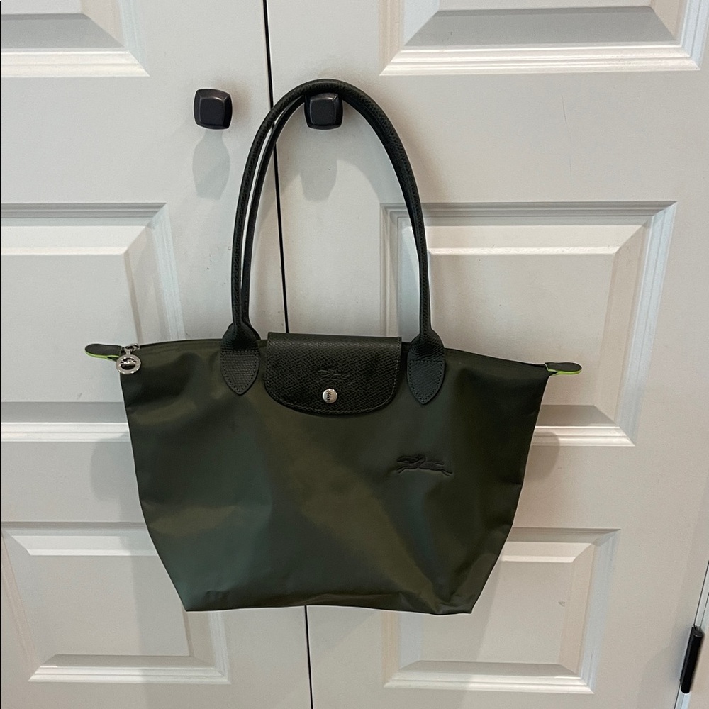 Longchamp MEDIUM Green Tote Bag